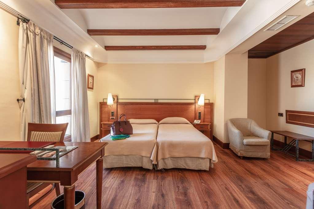 Hotel Abades Guadix Room photo